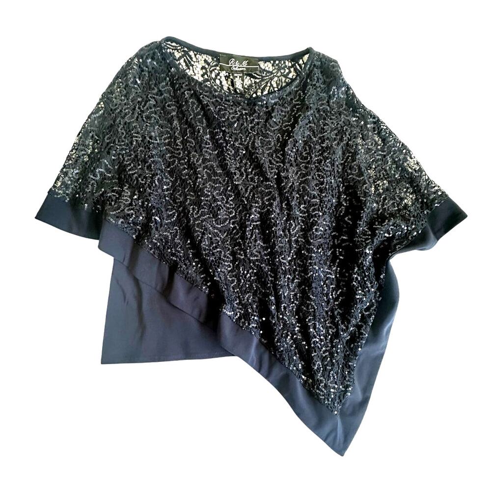 R&M Navy Blue Lace Overlay Blouse Asymmetrical Hem Top